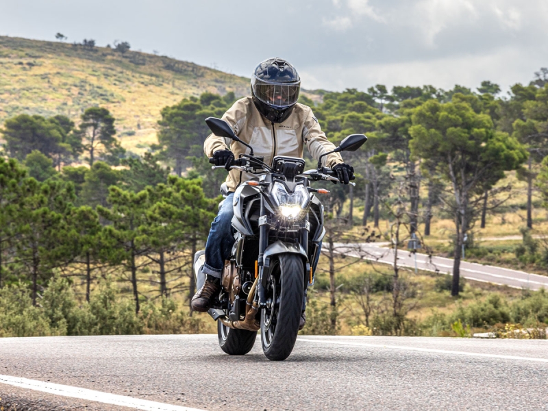 VOGE 625R
