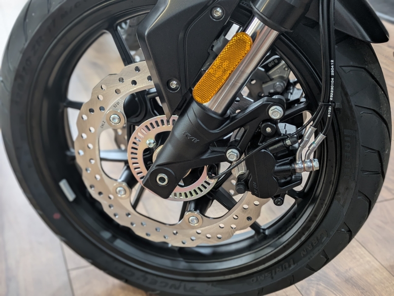 VOGE 625R