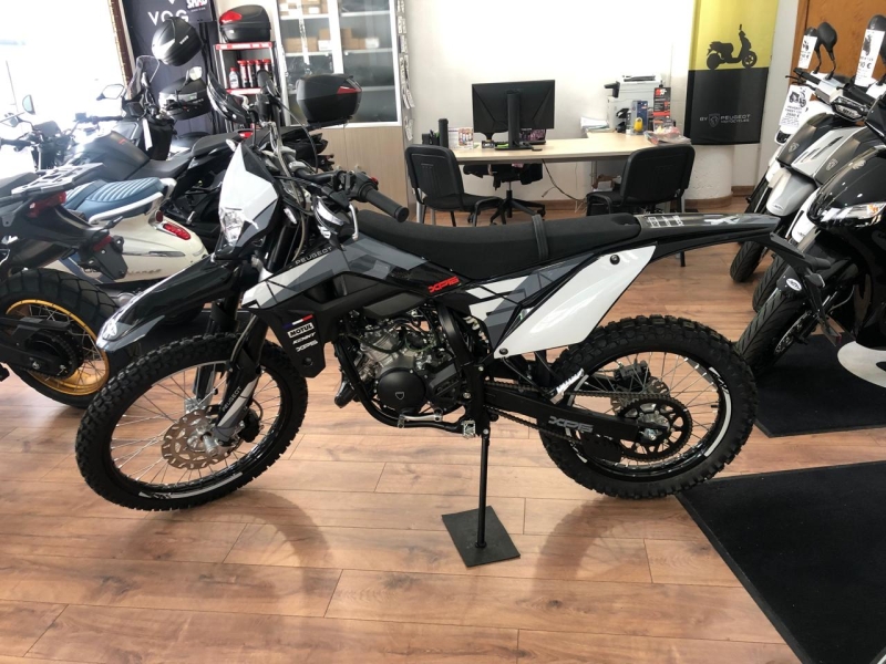 PEUGEOT XP6 ENDURO R