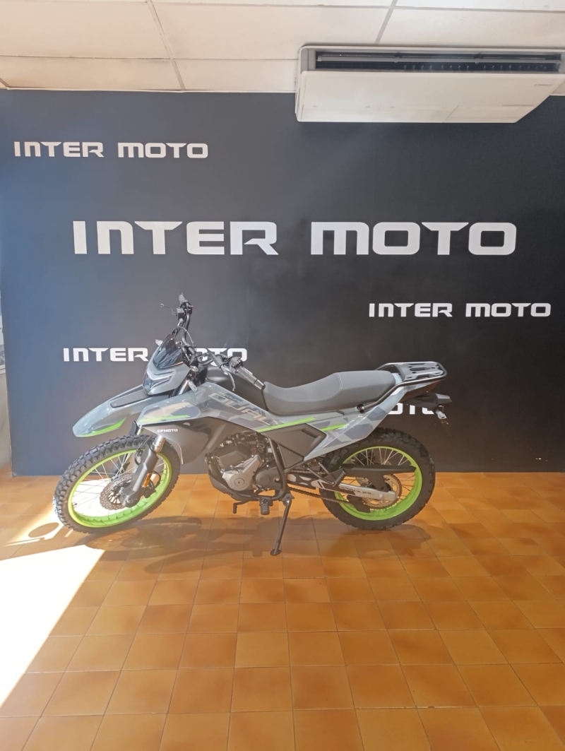 CFMOTO 250 DUAL 