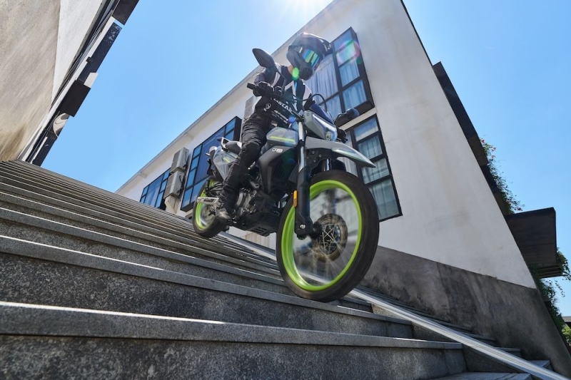 CFMOTO 250 DUAL 