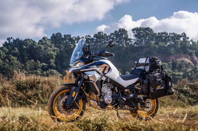 CFMOTO 800MT EXPLORE