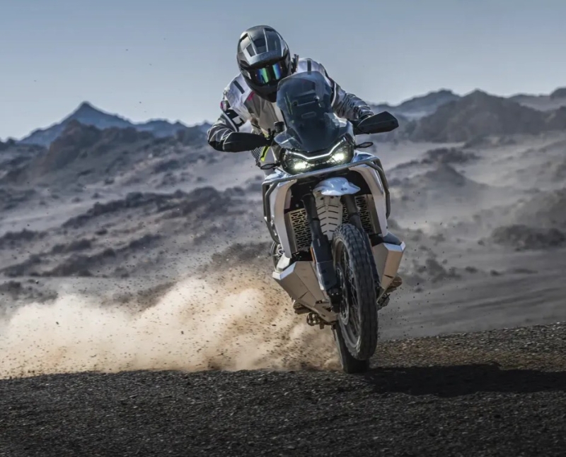 CFMOTO 1000MT-X