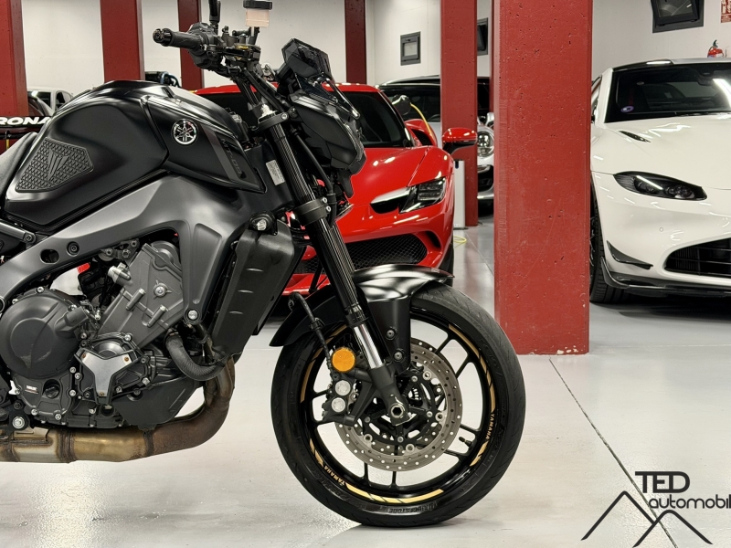 *VENUT* *VENDIDO* *VENDUE* *SOLD* Yamaha MT 09