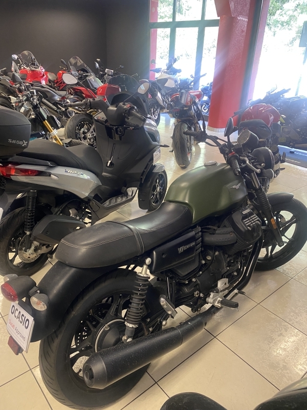 MOTO GUZZI V7 III stone