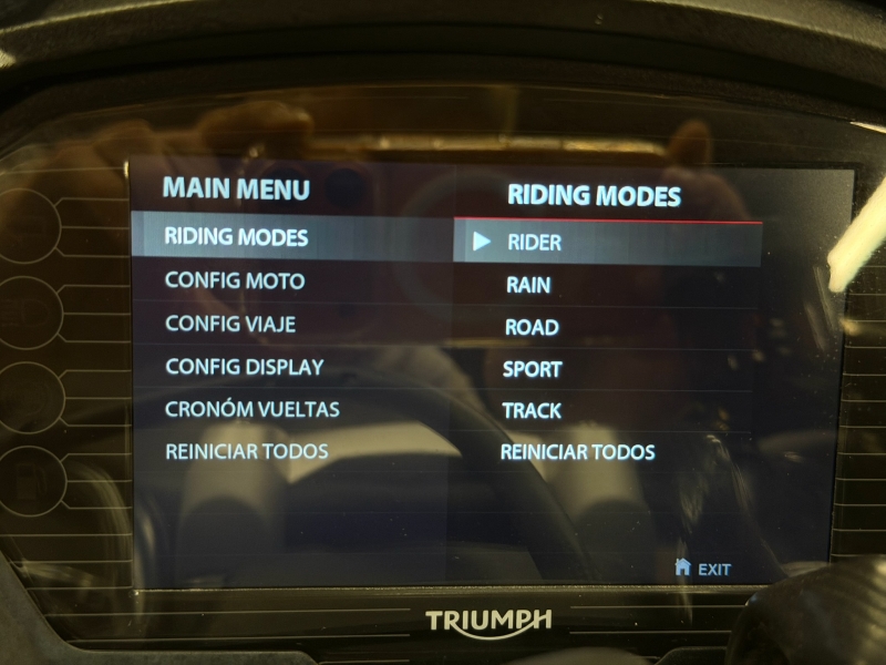 *VENUT* *VENDIDO* *VENDUE* *SOLD* Triumph Speed Triple RS 150cv