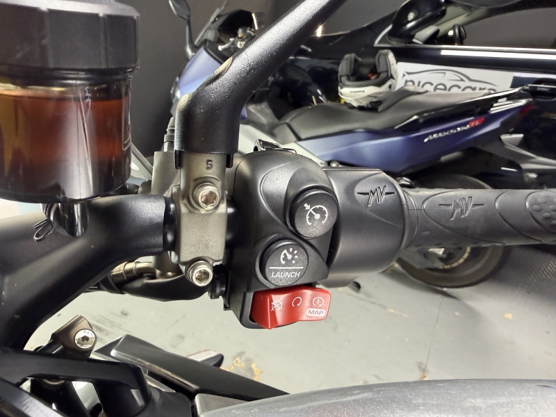 MV AUGUSTA BRUTALE 1000 RS