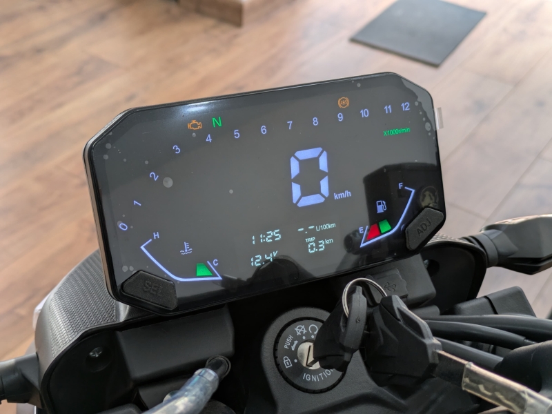 VOGE 125R
