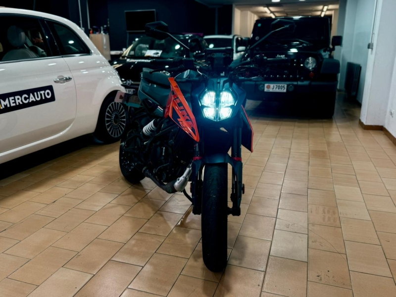 KTM DUKE 125