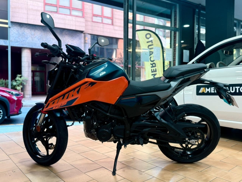 KTM DUKE 125
