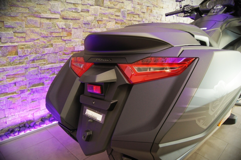 HONDA GOLDWING 1.8CC 126CV * 50 ANIVERSARI *