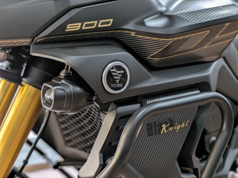 VOGE 900 DSX