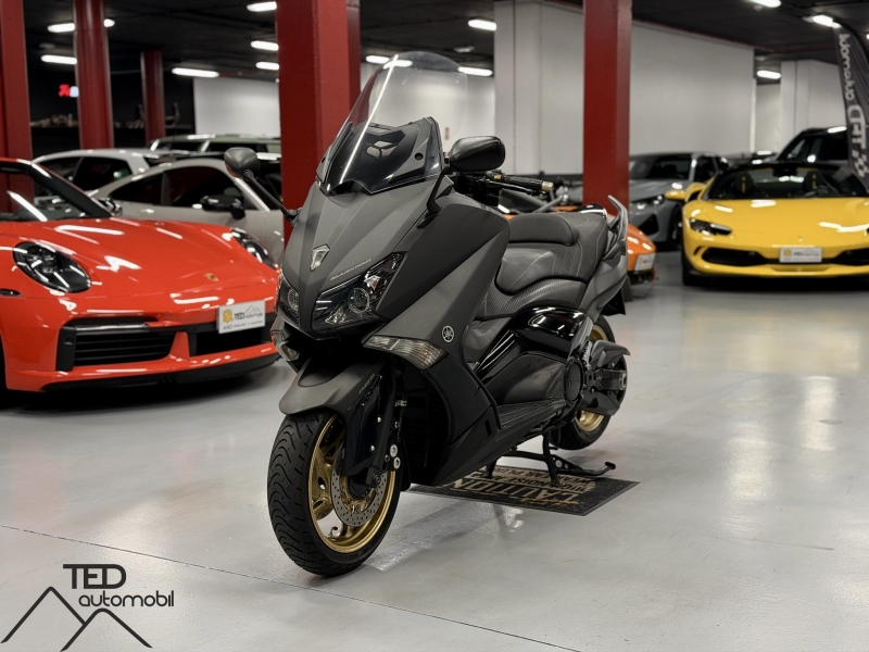 Yamaha Tmax XP 530 Black Max