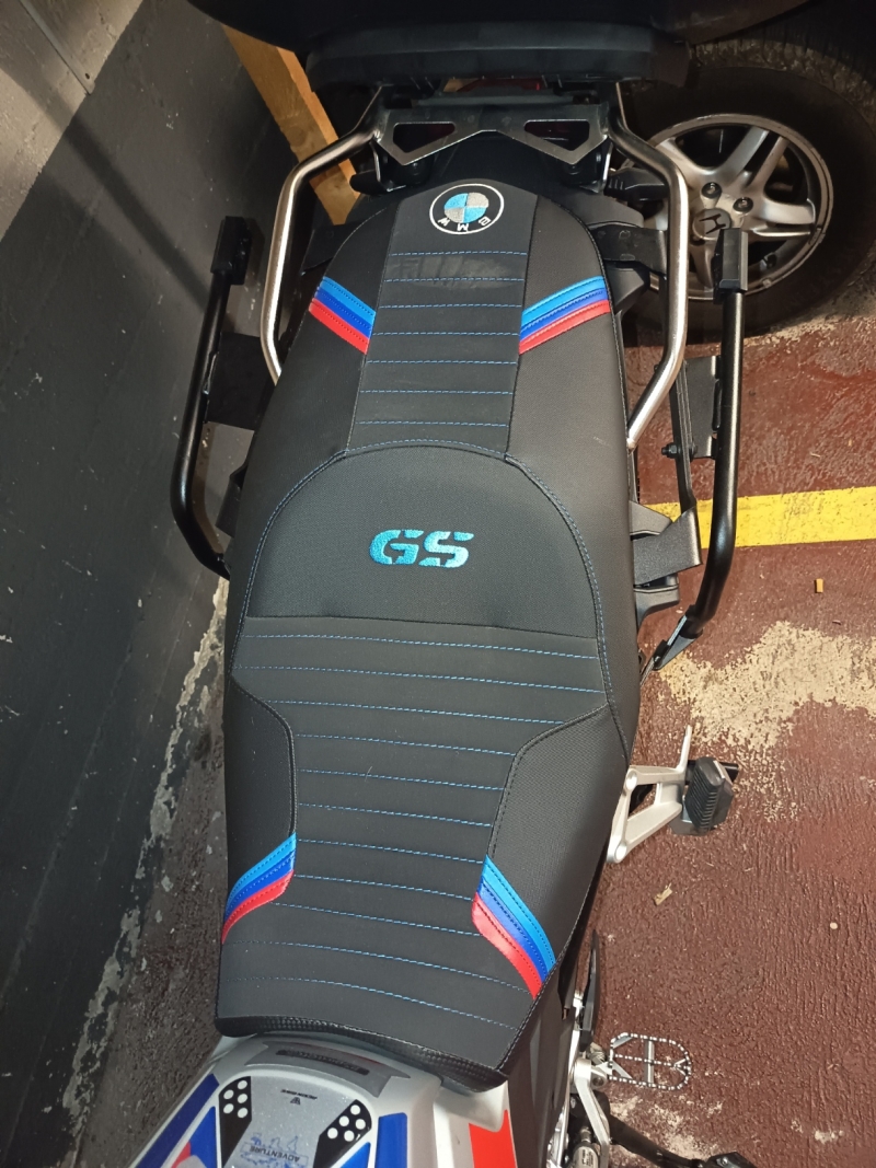 BMW F 900 GS ADV