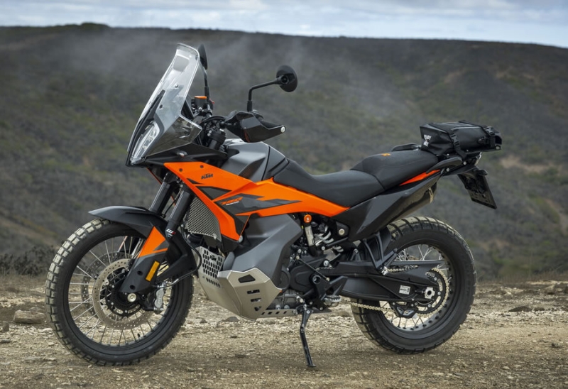 790 ADVENTURE