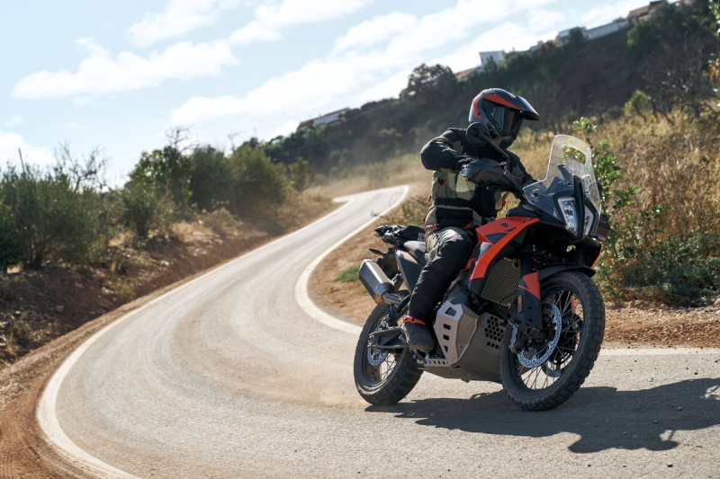 790 ADVENTURE