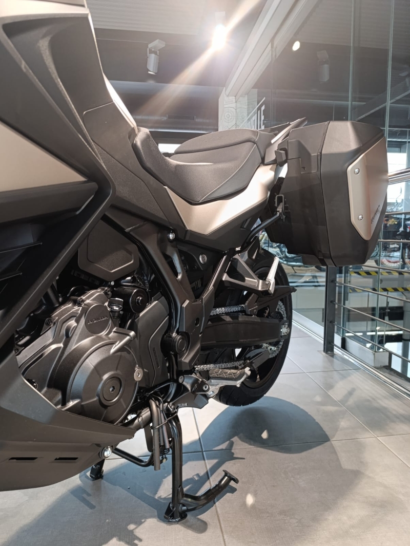 HONDA NT1100