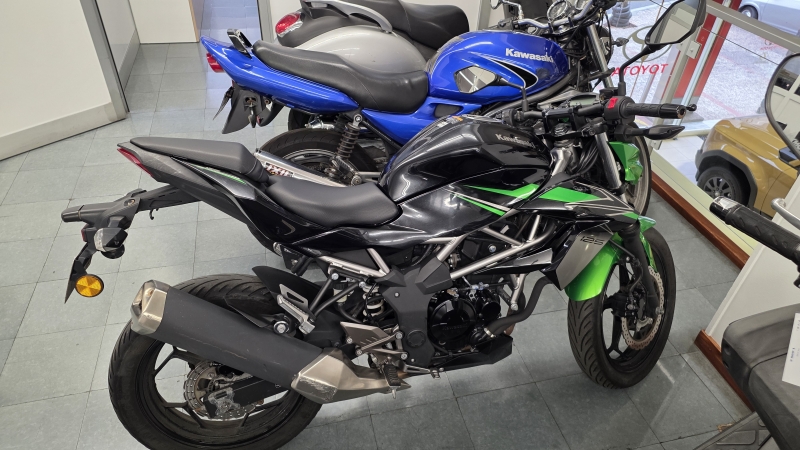 KAWASAKI Z125