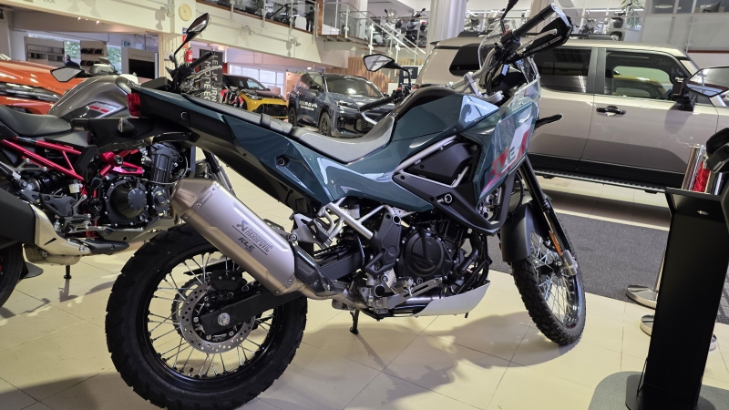 KAWASAKI KLE500 SE