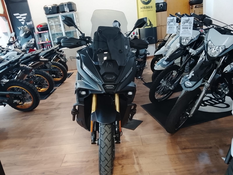 VOGE SR 450 X MODEL NOU
