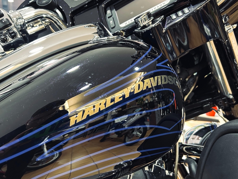 HARLEY DAVIDSON STREET GLIDE