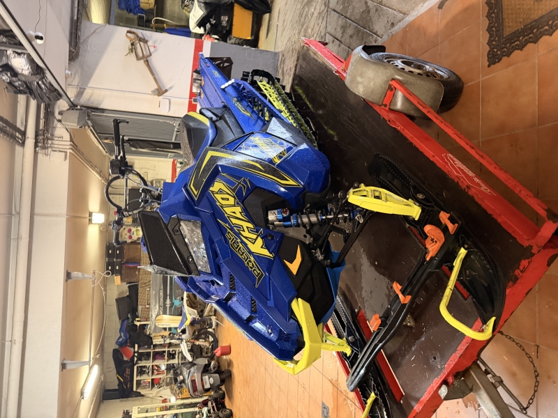 Polaris khaos 850